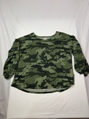 Moda Green Camo Long Sleeve Women's Top